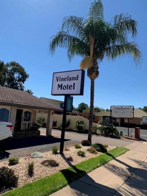 Vineland Motel Μιλντούρα Εξωτερικό φωτογραφία