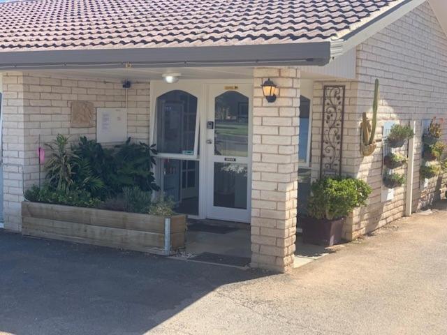 Vineland Motel Μιλντούρα Εξωτερικό φωτογραφία