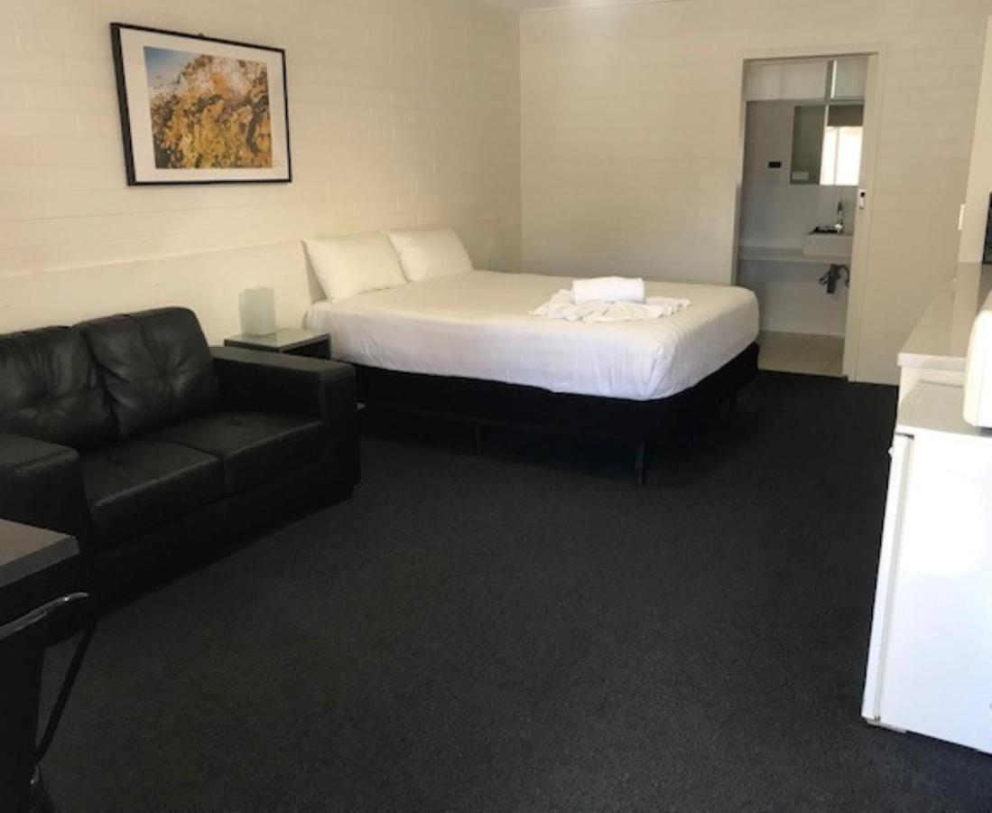 Vineland Motel Μιλντούρα Εξωτερικό φωτογραφία