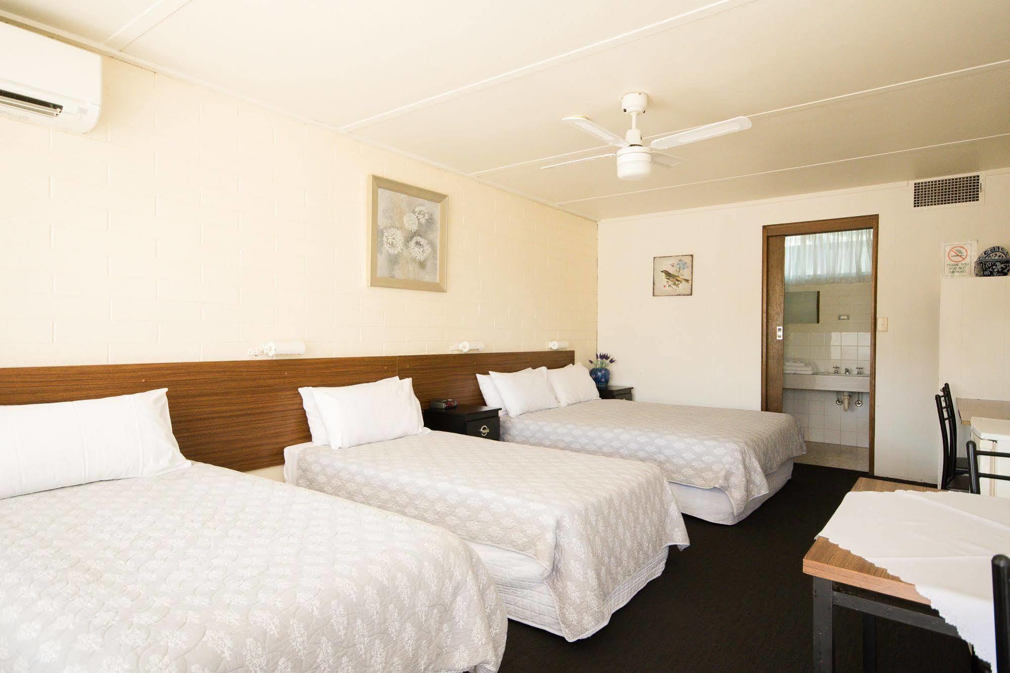 Vineland Motel Μιλντούρα Εξωτερικό φωτογραφία