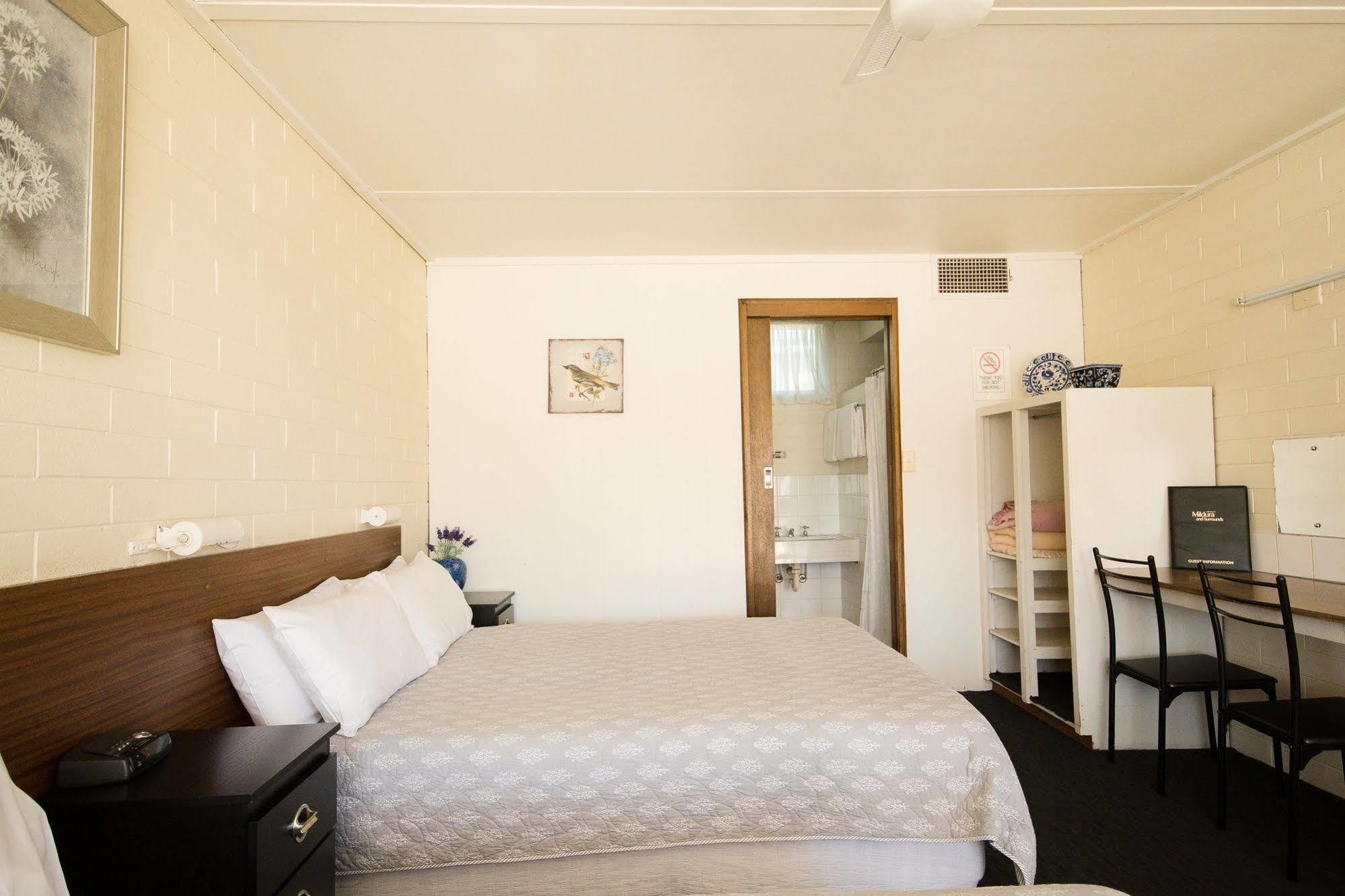 Vineland Motel Μιλντούρα Εξωτερικό φωτογραφία