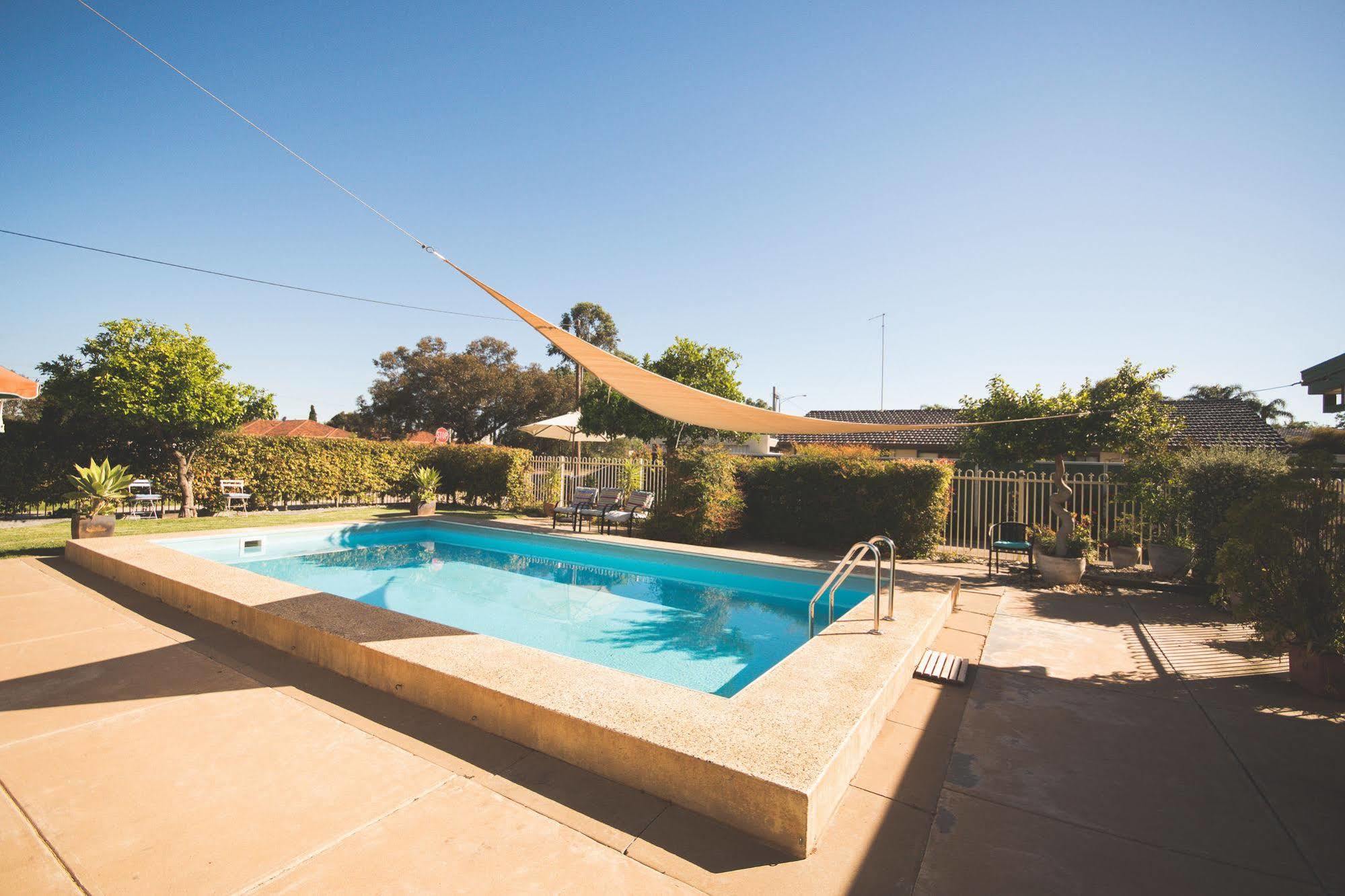 Vineland Motel Μιλντούρα Εξωτερικό φωτογραφία