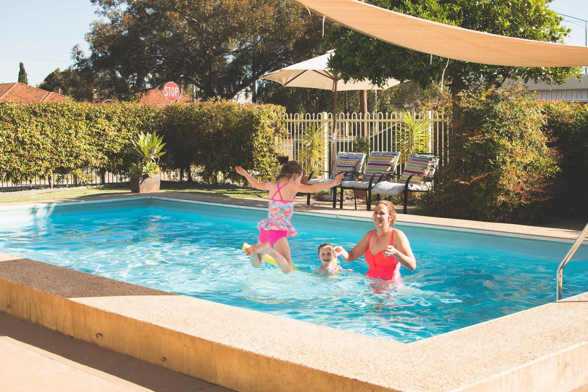 Vineland Motel Μιλντούρα Εξωτερικό φωτογραφία